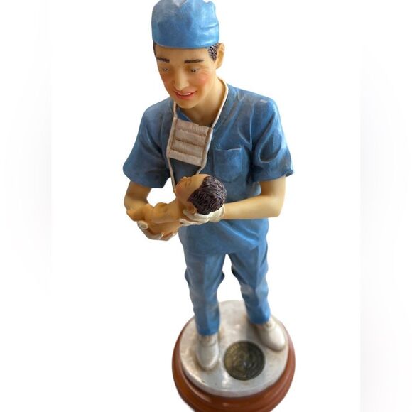 Vintage Millennium Masters of Miracles OB/GYN MD Holding Newborn Limited Edition - Picture 3 of 6